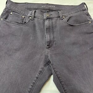 Mott & Bow Slim Mercer Jeans. 32x30. Midnight (Black washed). Like new